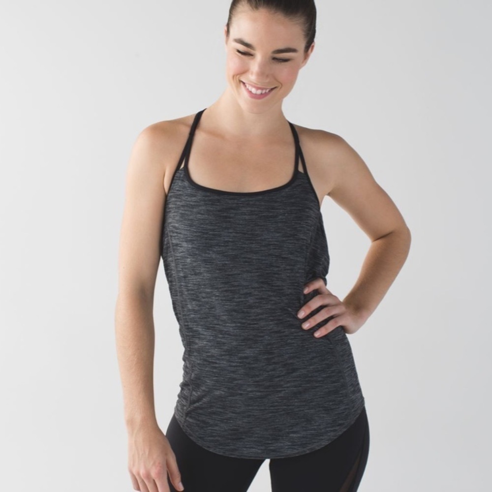 LuluLemon athletica Women’s Lighten UpCharcoal Grey Black Tank Built in Bra sz 6